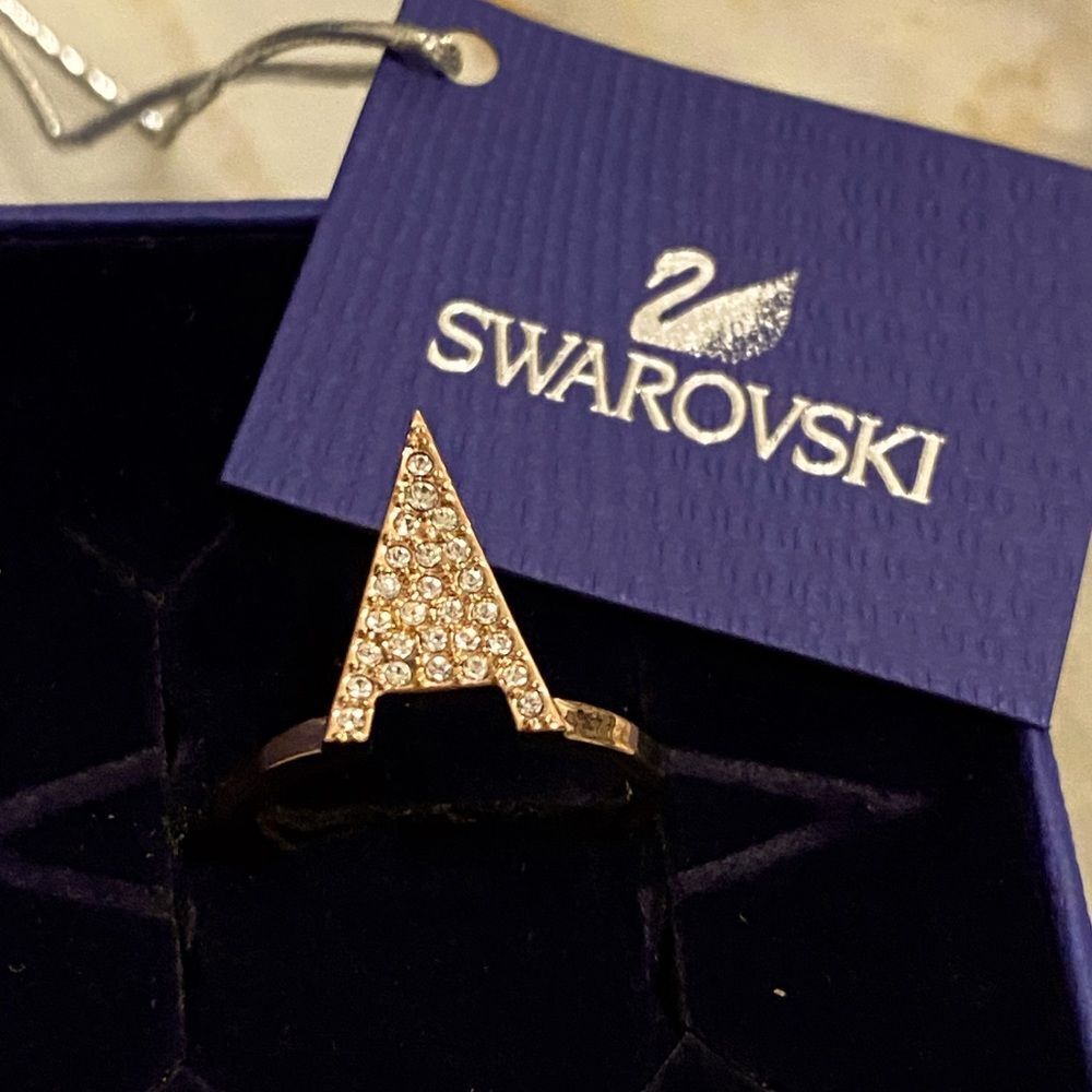 Swarovski Gold Ring with Crystals‎